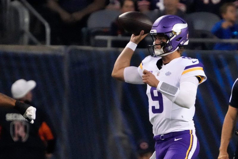 Breaking down J.J. McCarthy’s NFL debut vs. Bears
