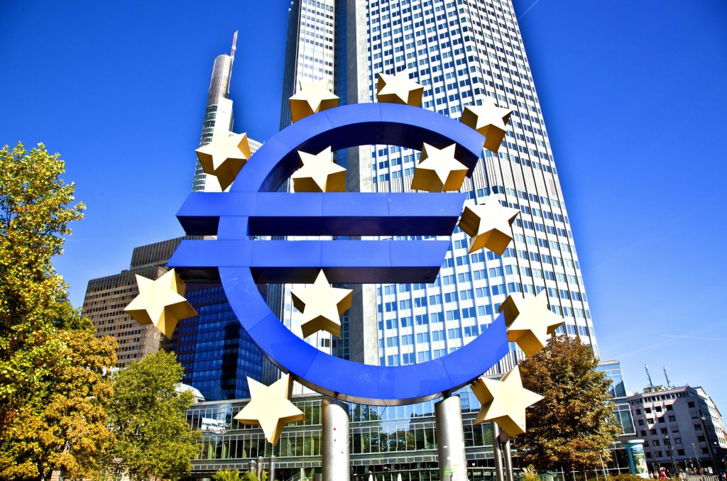 ECB study flags limited impact of AI boom on US jobs and wages