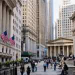 US stocks and the economy seem to moving in opposite directions: here’s why