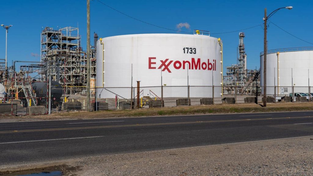 BofA just turned on Exxon in favor of Chevron