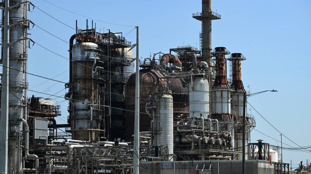 Goldman Sachs doubles down on oil price forecast for 2026