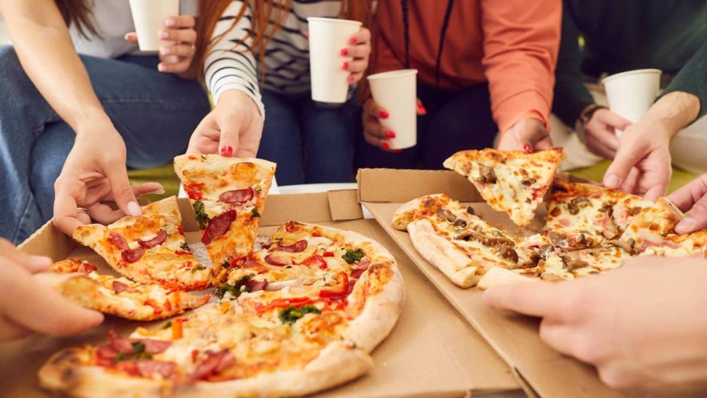 Pizza chain closing up to 50 locations after years of declines