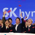 Major AI chip stock plunges after blockbuster $26.5 billion Nasdaq debut