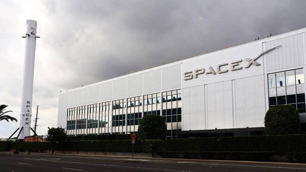 HSBC sends troubling SpaceX stock prediction