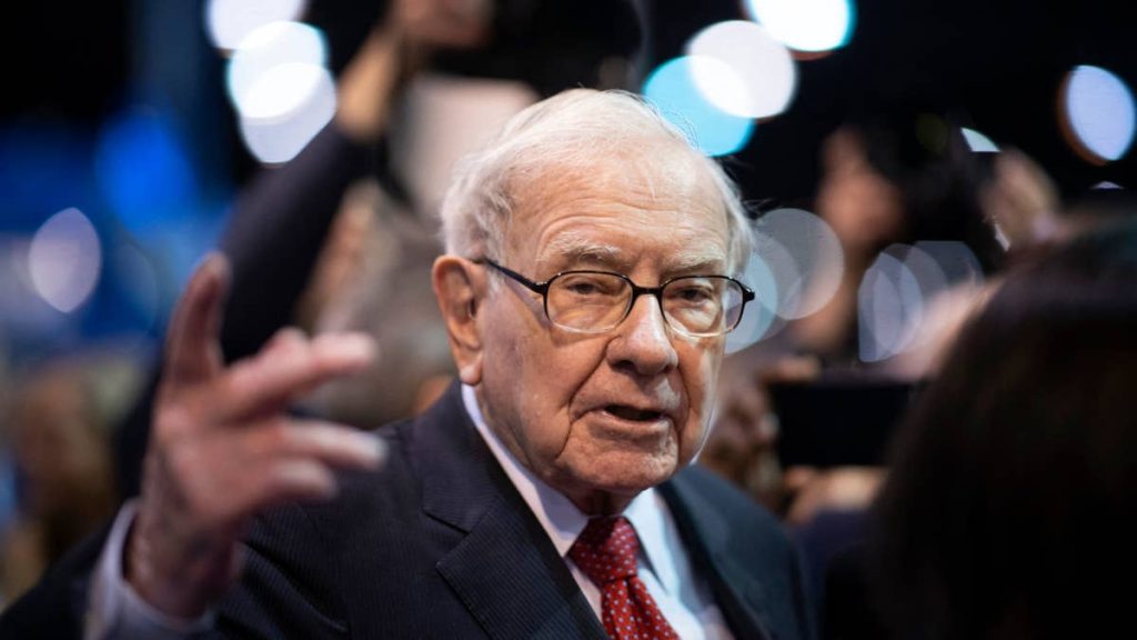 Warren Buffett sends 7-word instruction to stock market investors