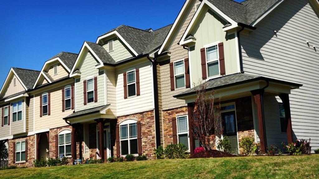 Zillow predicts major mortgage rate, housing market change